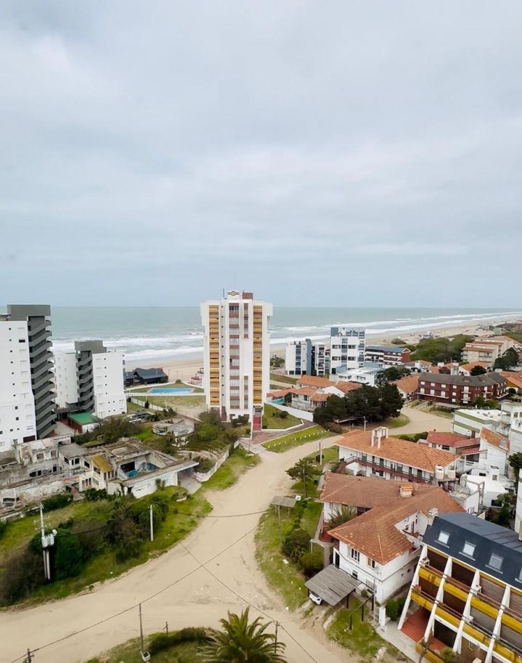 DEPARTAMENTO CON VISTA AL MAR