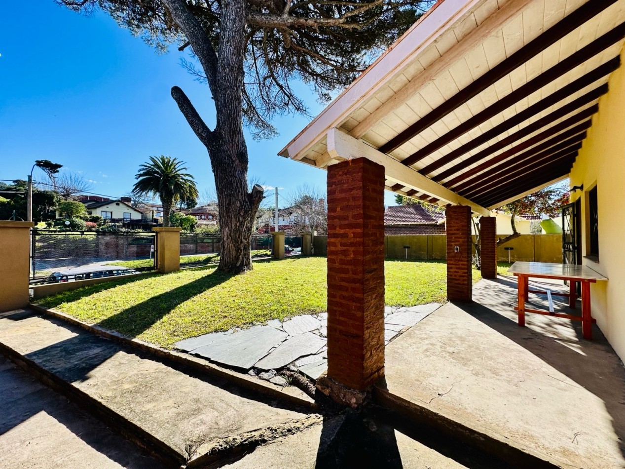 CASA EN CENTRO DE VILLA GESELL