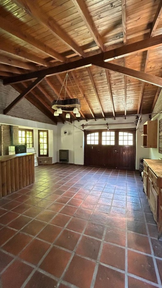 CASA DE CUATRO AMBIENTES 