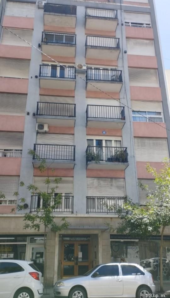 A LA VENTA - DEPARTAMENTO 2 AMBIENTES EN EL CENTRO DE MAR DEL PLATA