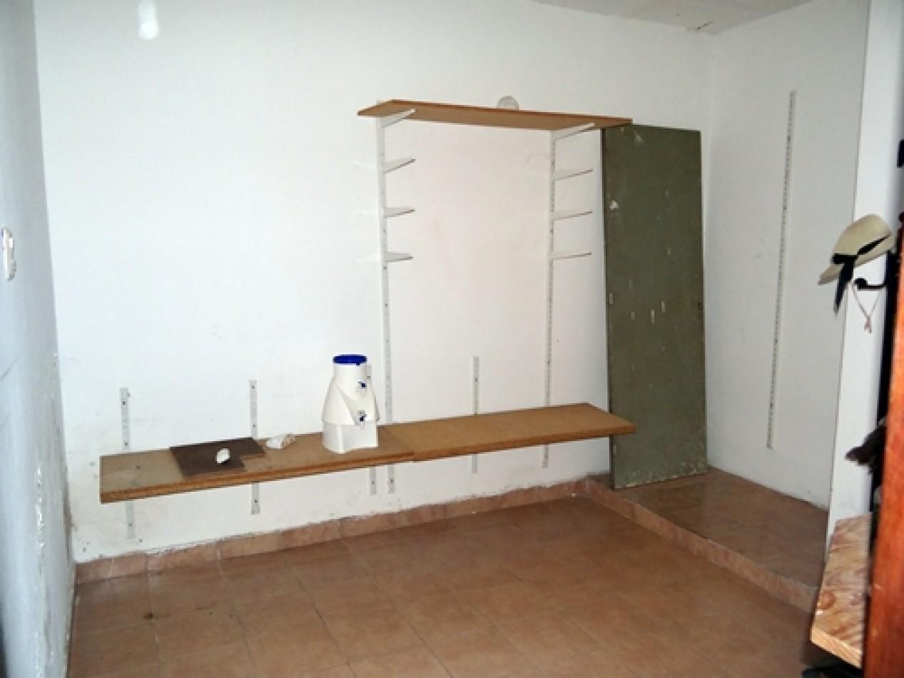 A LA VENTA - LOCAL CON MONOAMBIENTE EN ZONA CENTRO DE VILLA GESELL