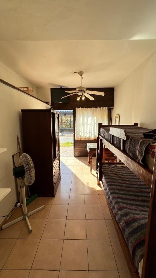 A LA VENTA - LOCAL CON MONOAMBIENTE EN ZONA CENTRO DE VILLA GESELL