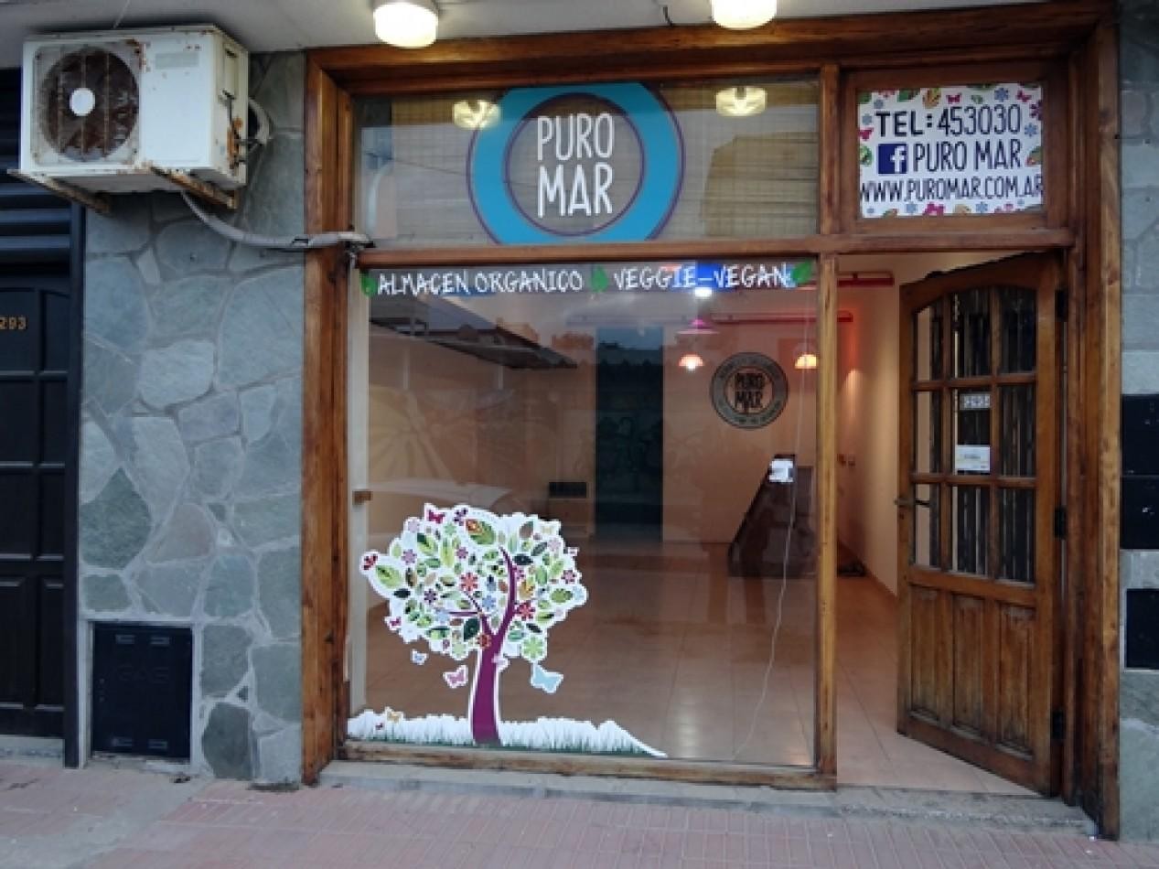 A LA VENTA - LOCAL CON MONOAMBIENTE EN ZONA CENTRO DE VILLA GESELL
