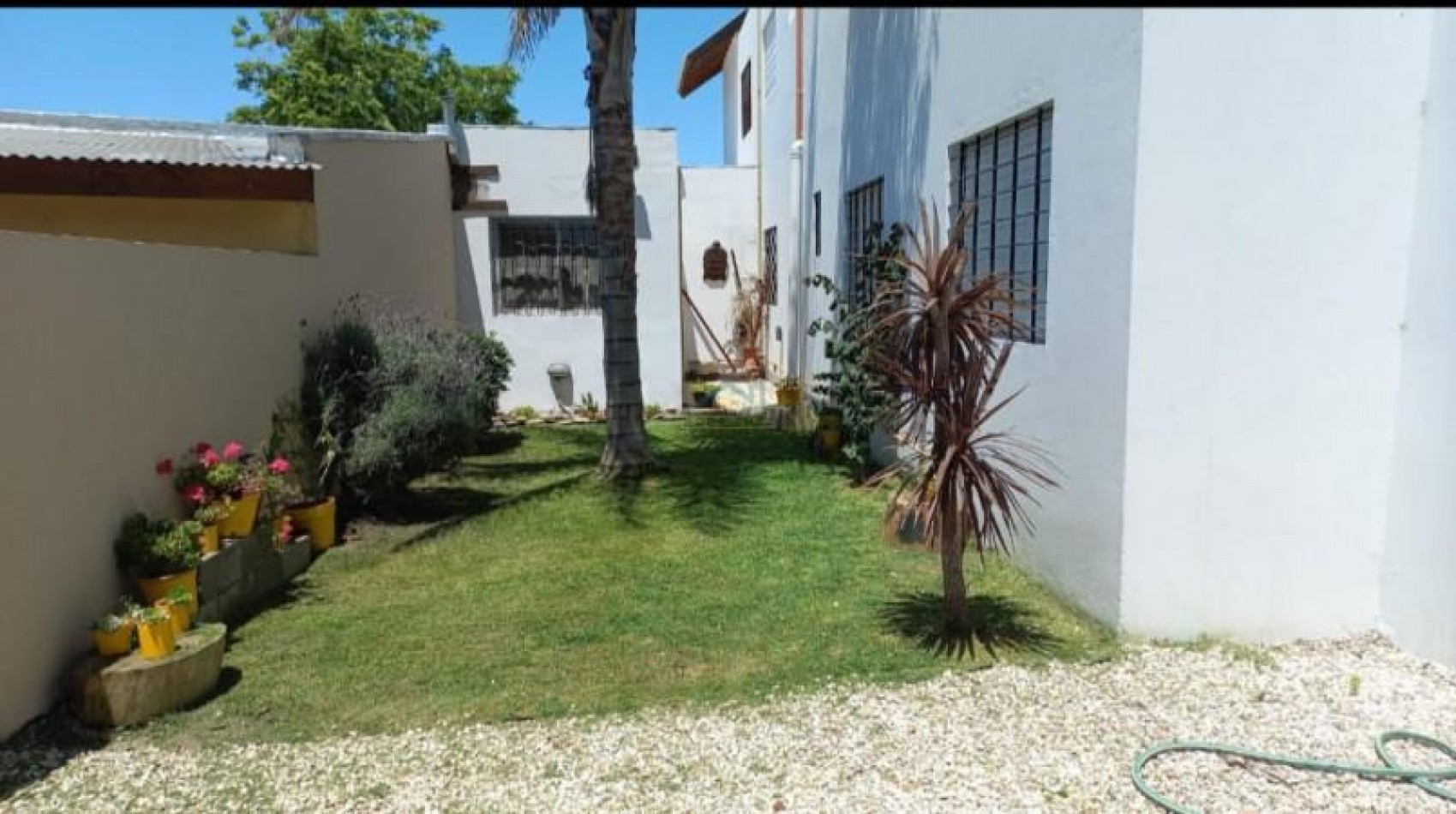A LA VENTA - HOSTEL / COMPLEJO TURISTICO EN ZONA CENTRO DE VILLA GESELL