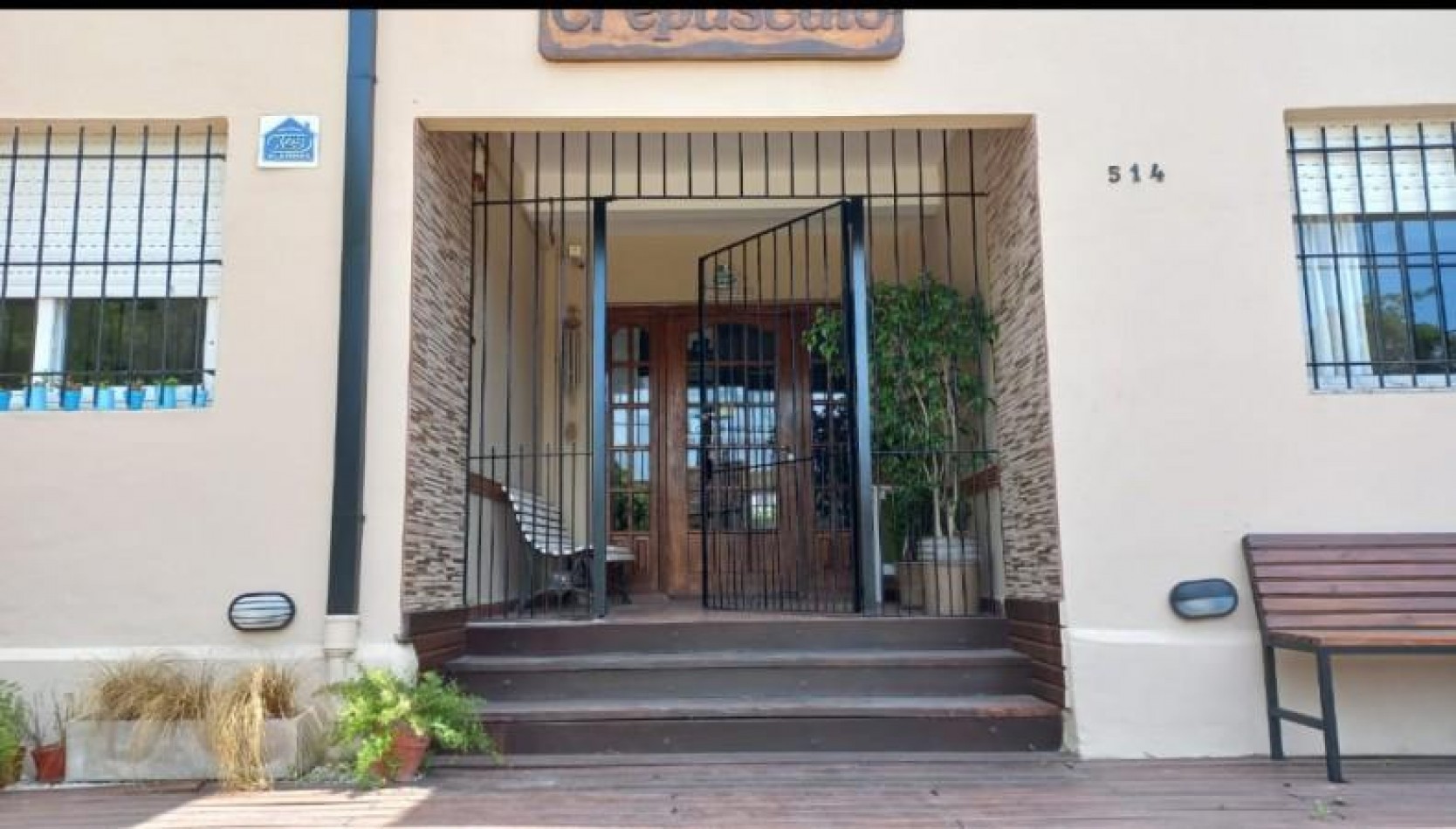 A LA VENTA - HOSTEL / COMPLEJO TURISTICO EN ZONA CENTRO DE VILLA GESELL