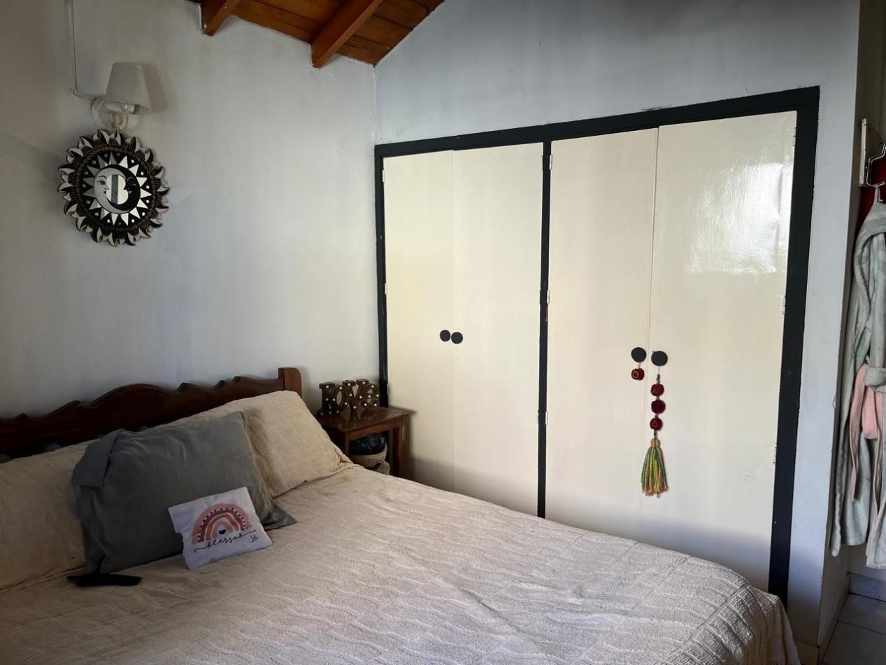 A LA VENTA - CASA 5 AMBIENTES EN ZONA CENTRO DE VILLA GESELL