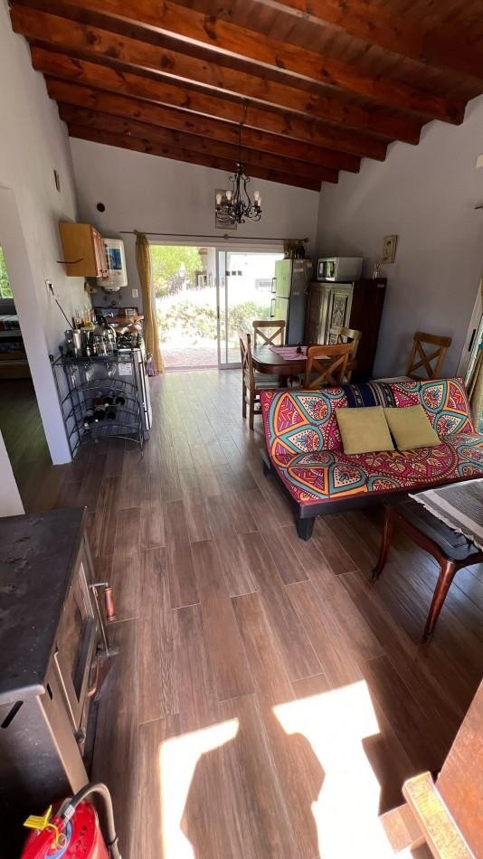 A LA VENTA CASA CON QUINCHO Y GRAN PARQUE EN MAR AZUL