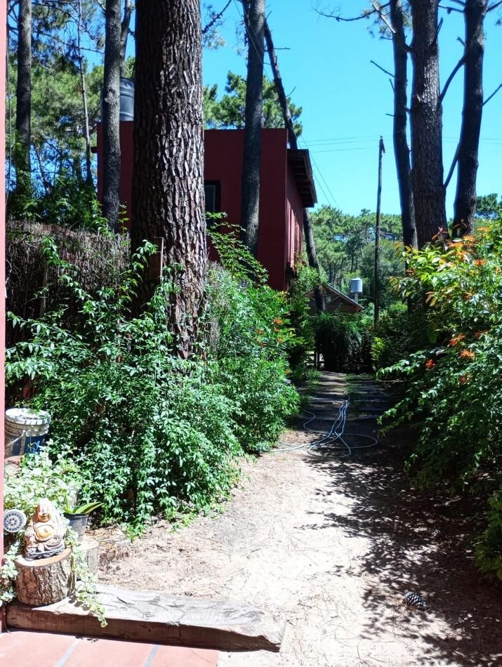 A LA VENTA DOS CABAÑAS EN BLOCK A 3 CUADRAS DEL MAR - MAR AZUL