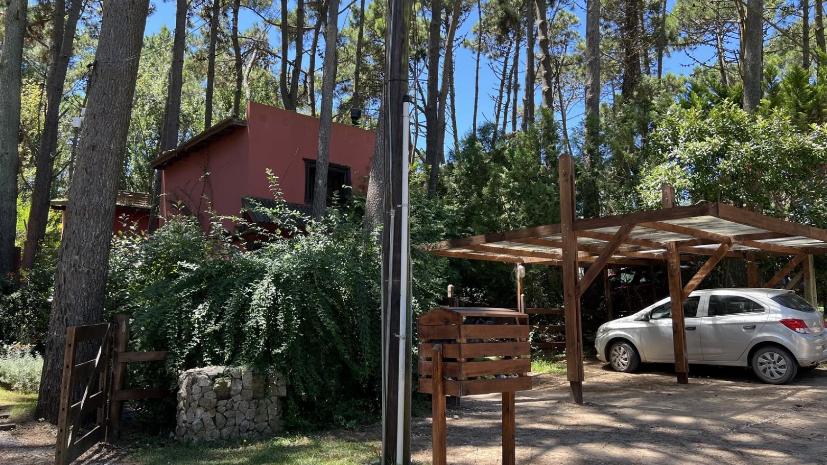 A LA VENTA DOS CABAÑAS EN BLOCK A 3 CUADRAS DEL MAR - MAR AZUL