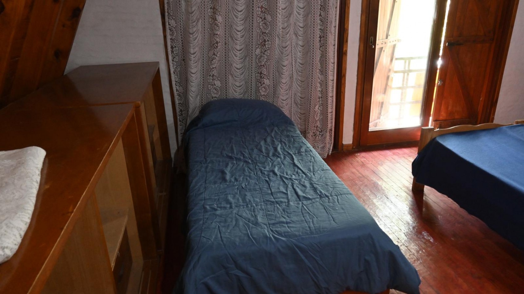 EN ALQUILER CASA 7 AMBIENTES PARA HASTA 14 PERSONAS - VILLA GESELL