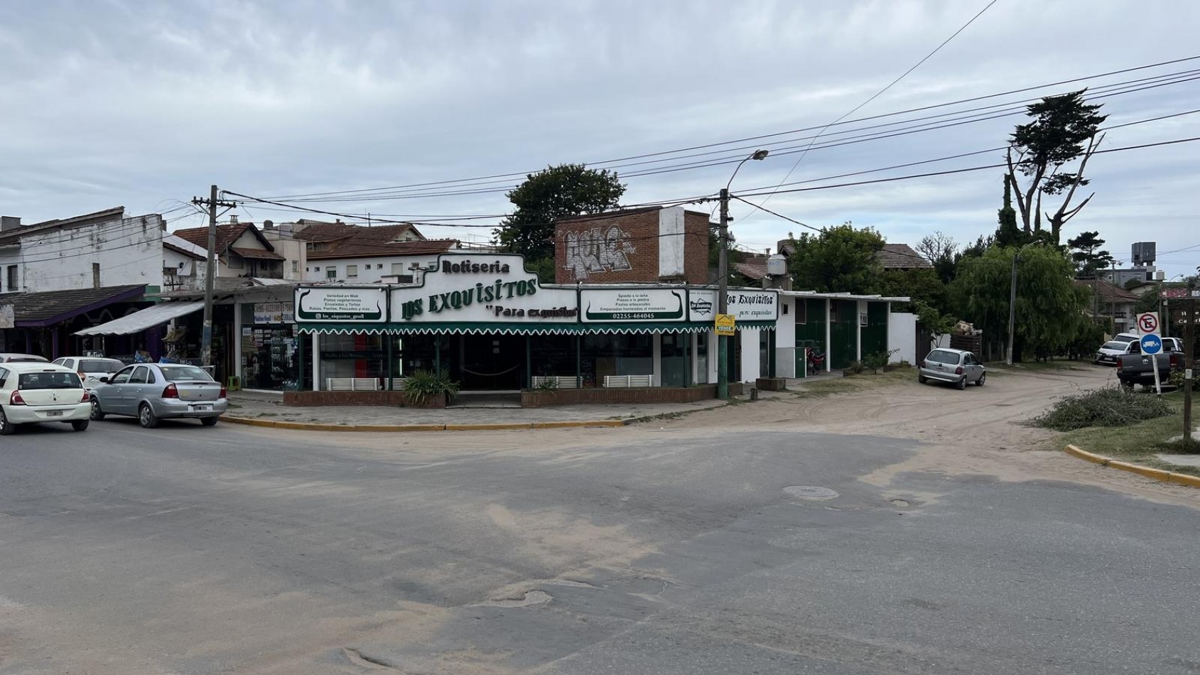 A LA VENTA LOCAL MULTIFAMILIAR EN ZONA CENTRO DE VILLA GESELL