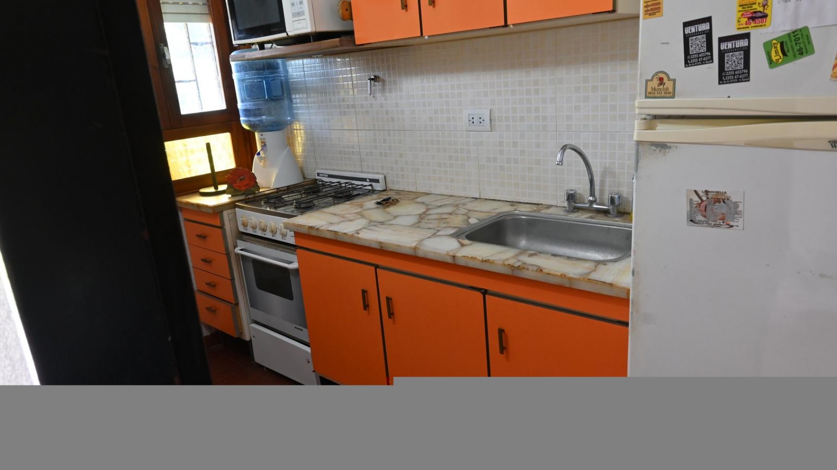 A LA VENTA DUPLEX DE 4 AMBIENTES EN BARRIO NORTE, VILLA GESELL