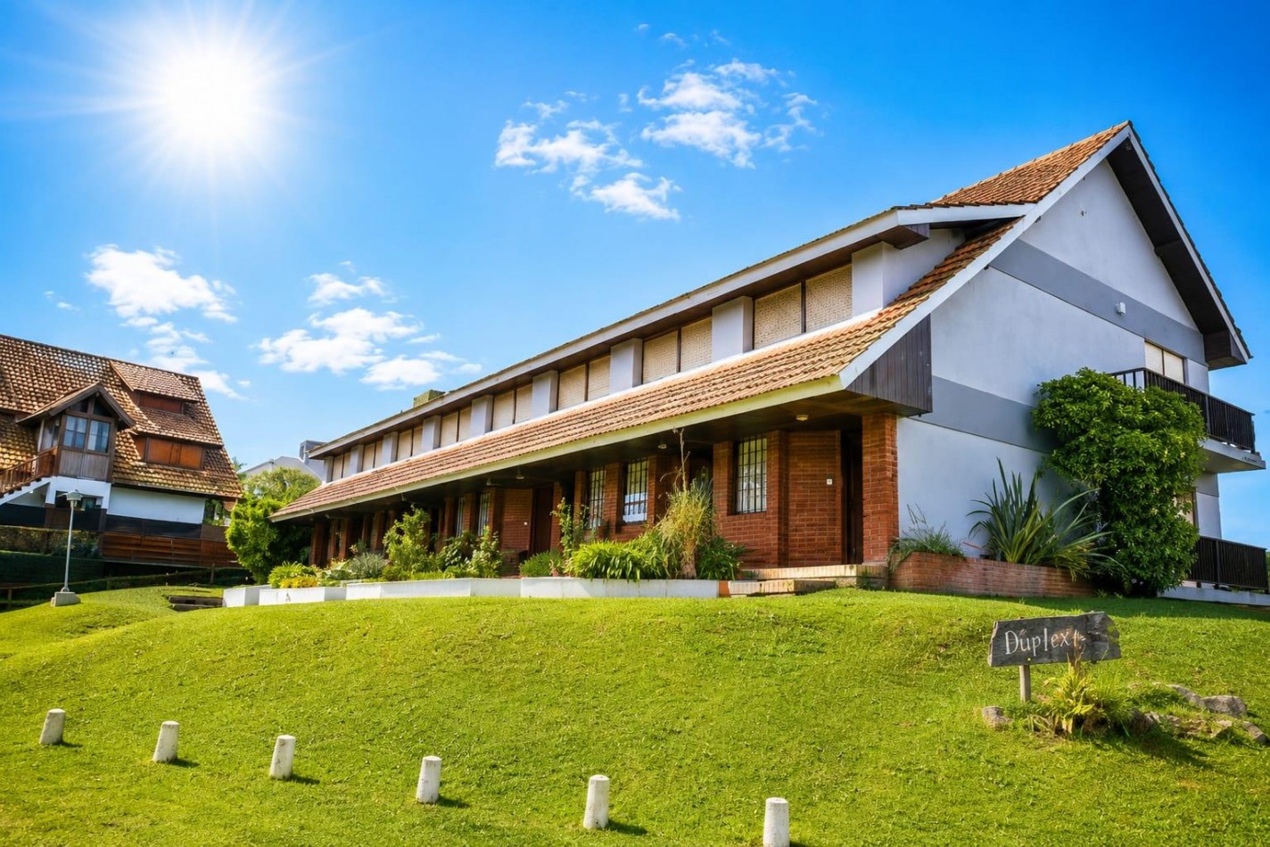 A LA VENTA DUPLEX DE 4 AMBIENTES EN BARRIO NORTE, VILLA GESELL