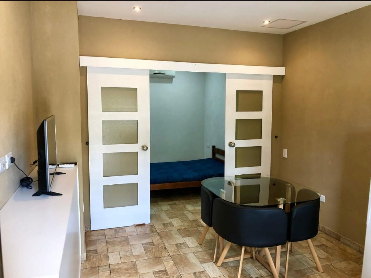 A LA VENTA COMPLEJO DE 4 DEPARTAMENTOS CON PISCINA EN VILLA GESELL - FINANCIA