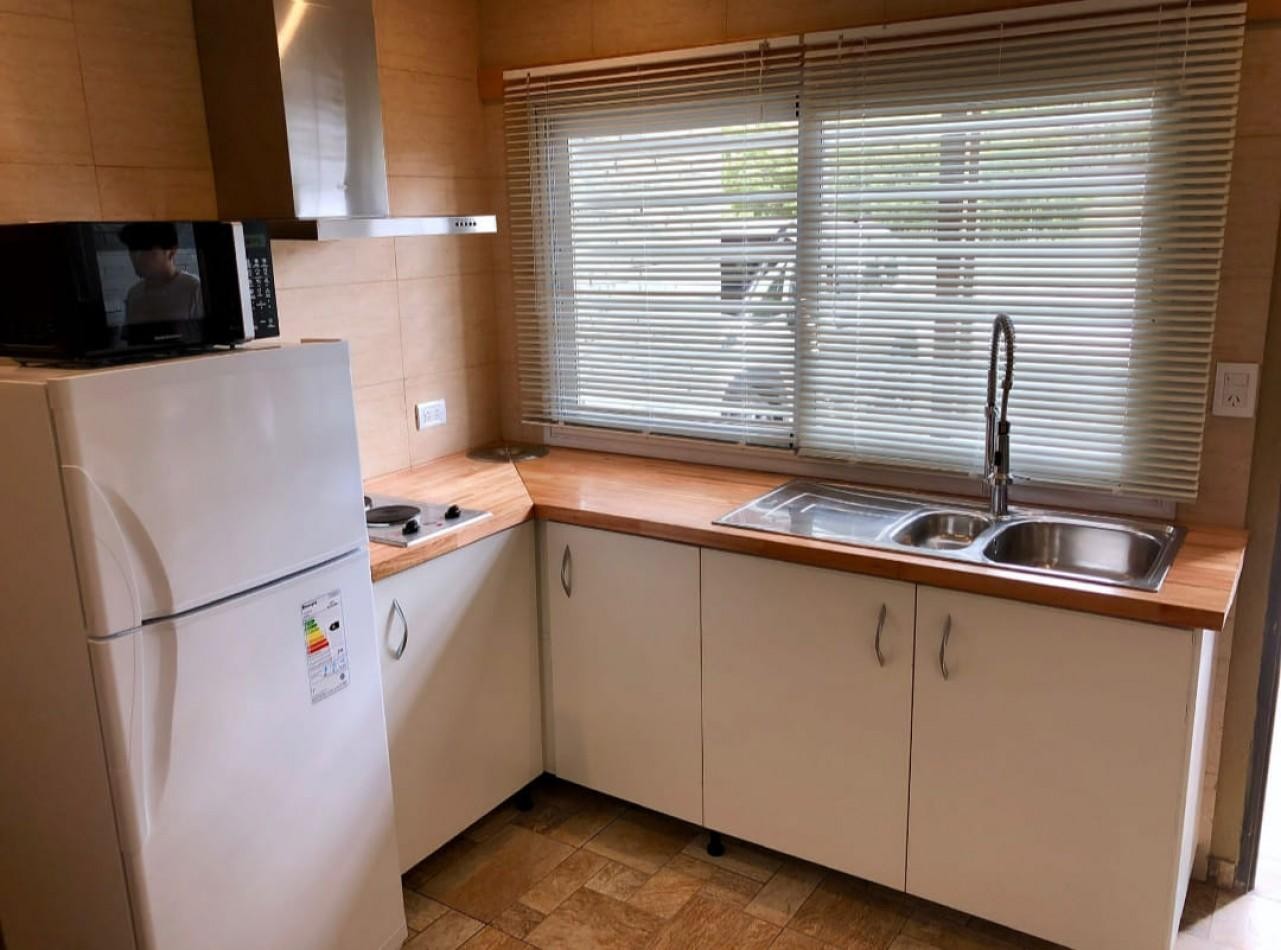 A LA VENTA COMPLEJO DE 4 DEPARTAMENTOS CON PISCINA EN VILLA GESELL - FINANCIA