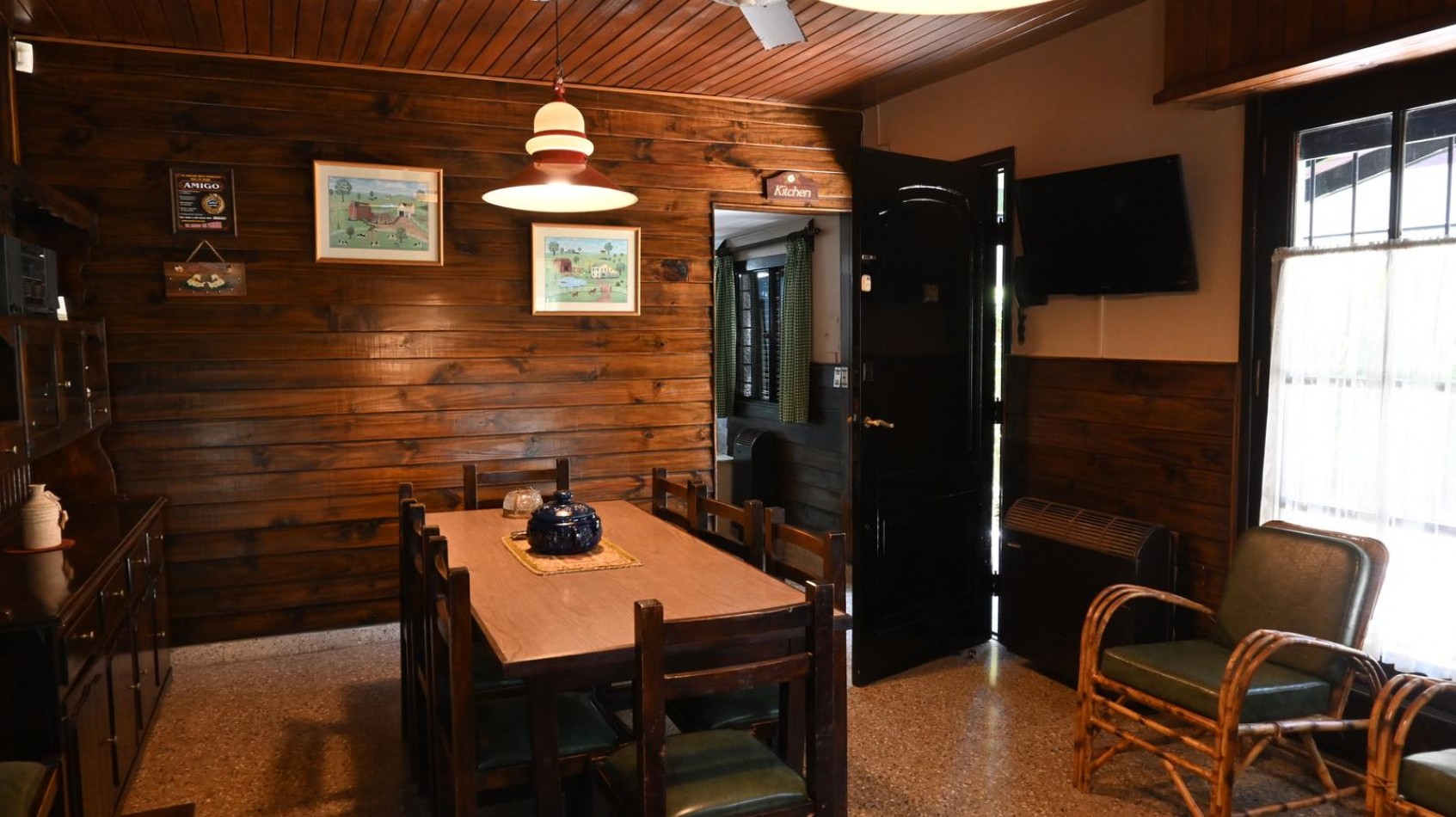 TITULO: A LA VENTA CASA DE 5 AMBIENTES EN BARRIO NORTE - VILLA GESELL