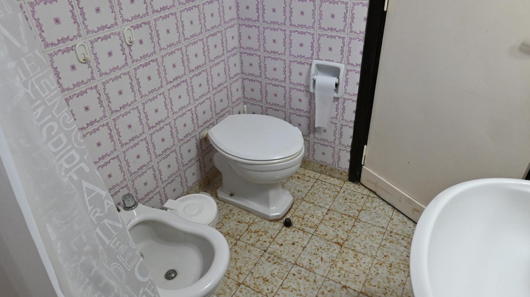 TITULO: A LA VENTA CASA DE 5 AMBIENTES EN BARRIO NORTE - VILLA GESELL