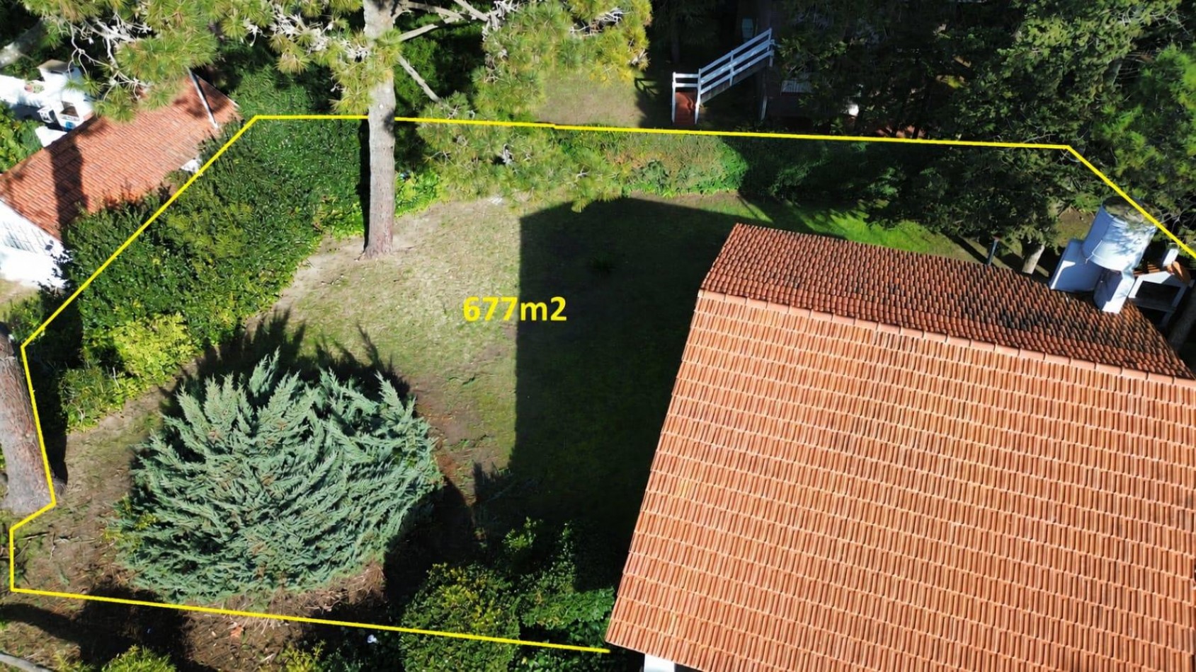 TITULO: A LA VENTA CASA DE 5 AMBIENTES EN BARRIO NORTE - VILLA GESELL