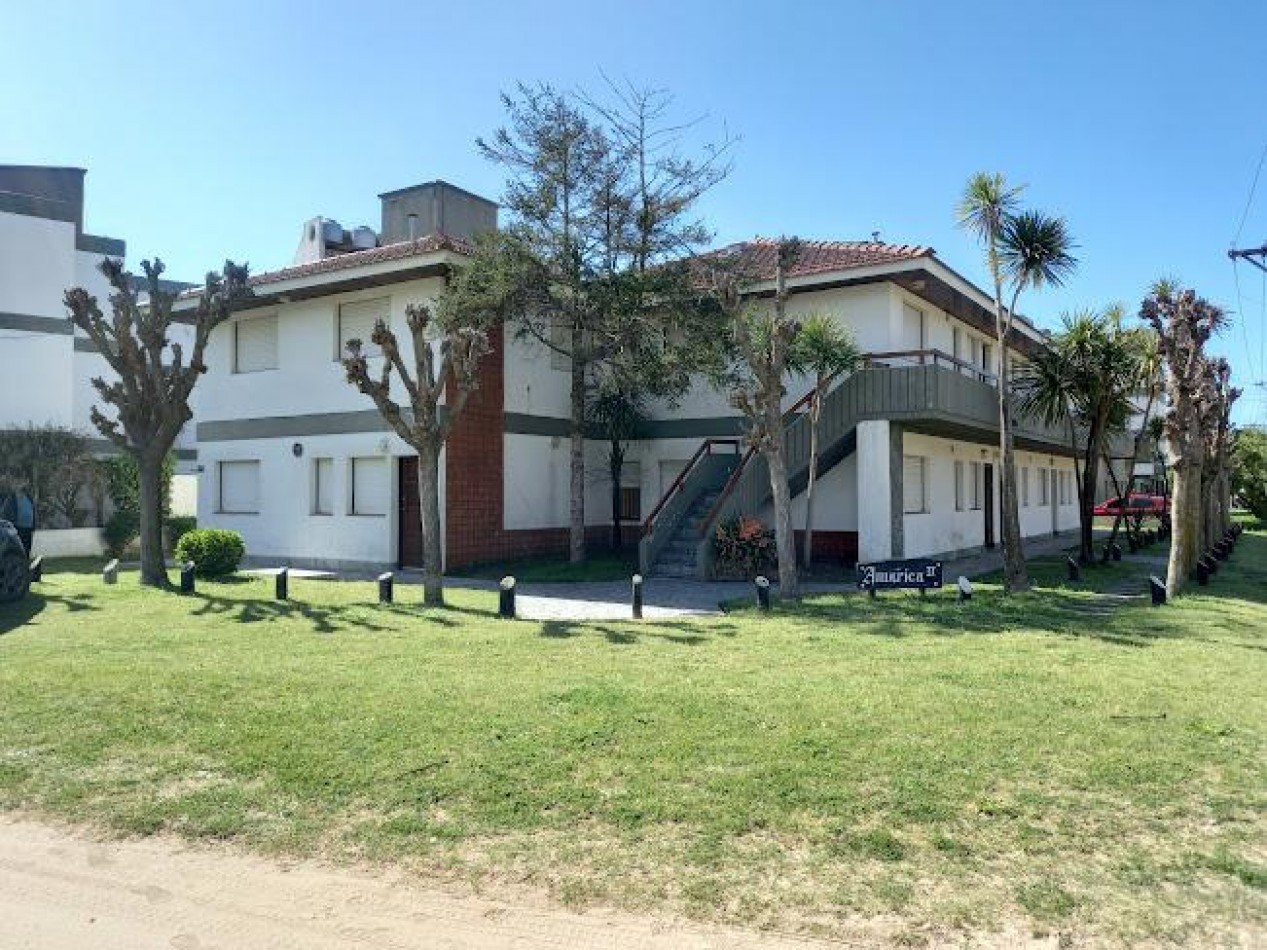 A LA VENTA DEPARTAMENTO DE 3 AMBIENTES RECICLADO EN ZONA SUR - VILLA GESELL