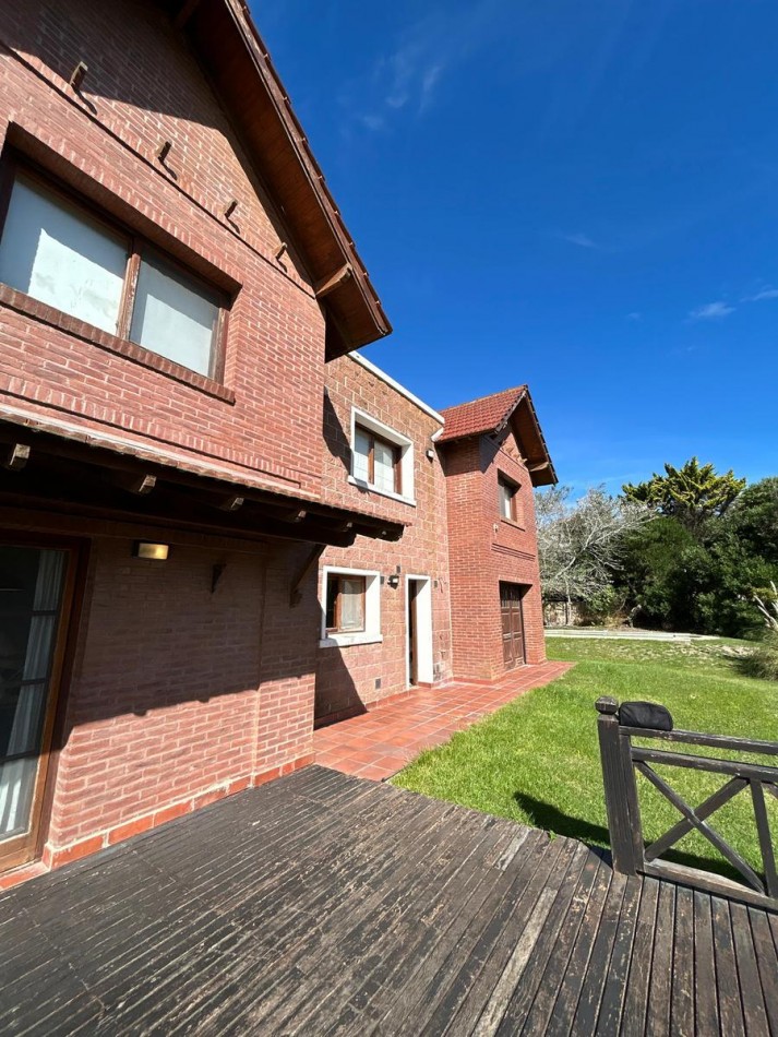 CASA EN VENTA EN LAS GAVIOTAS 