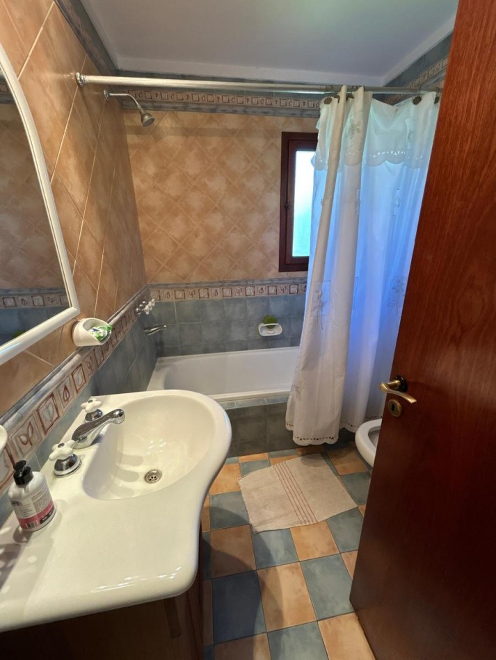 CASA EN VENTA EN LAS GAVIOTAS 
