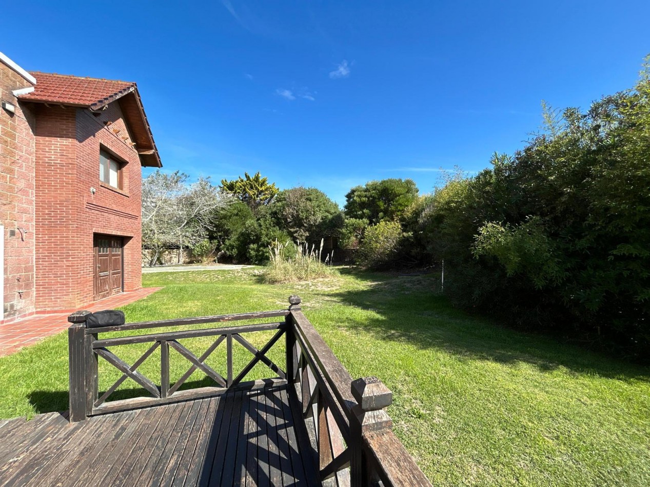 CASA EN VENTA EN LAS GAVIOTAS 