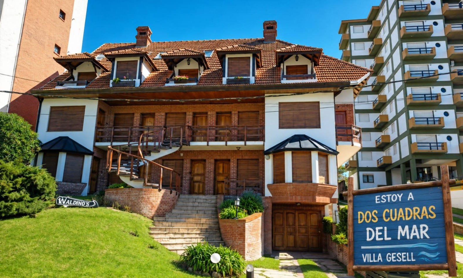 Triplex en venta a dos cuadras del mar