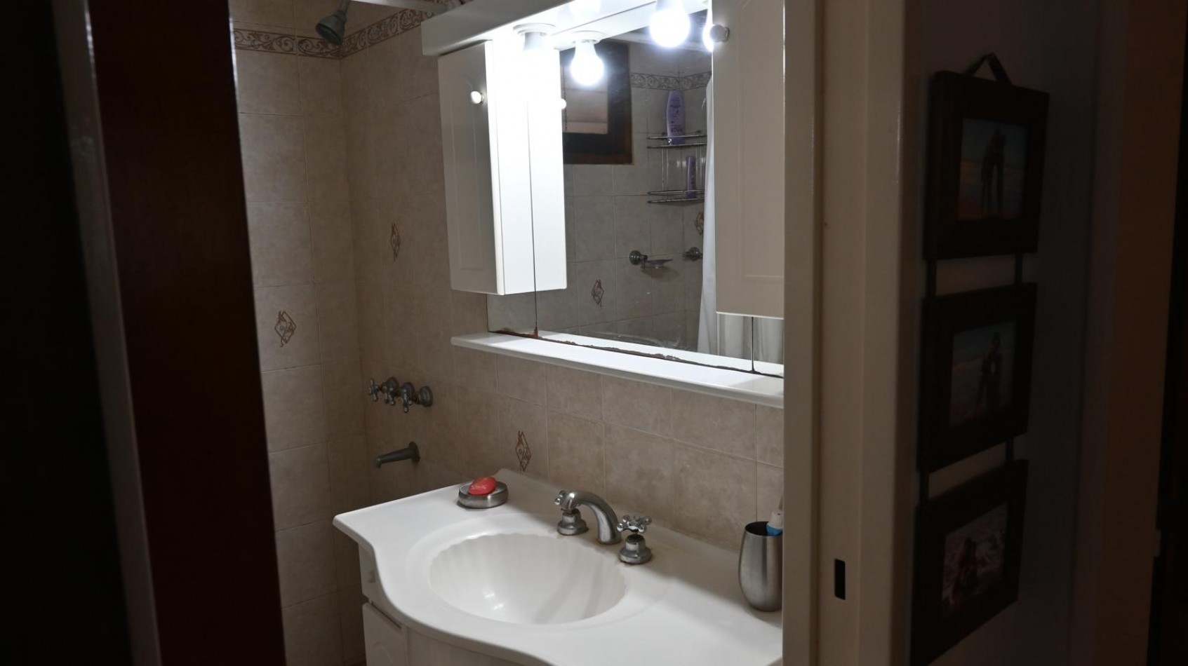  A LA VENTA CASA DE 3 DORMITORIOS EN VILLA GESELL