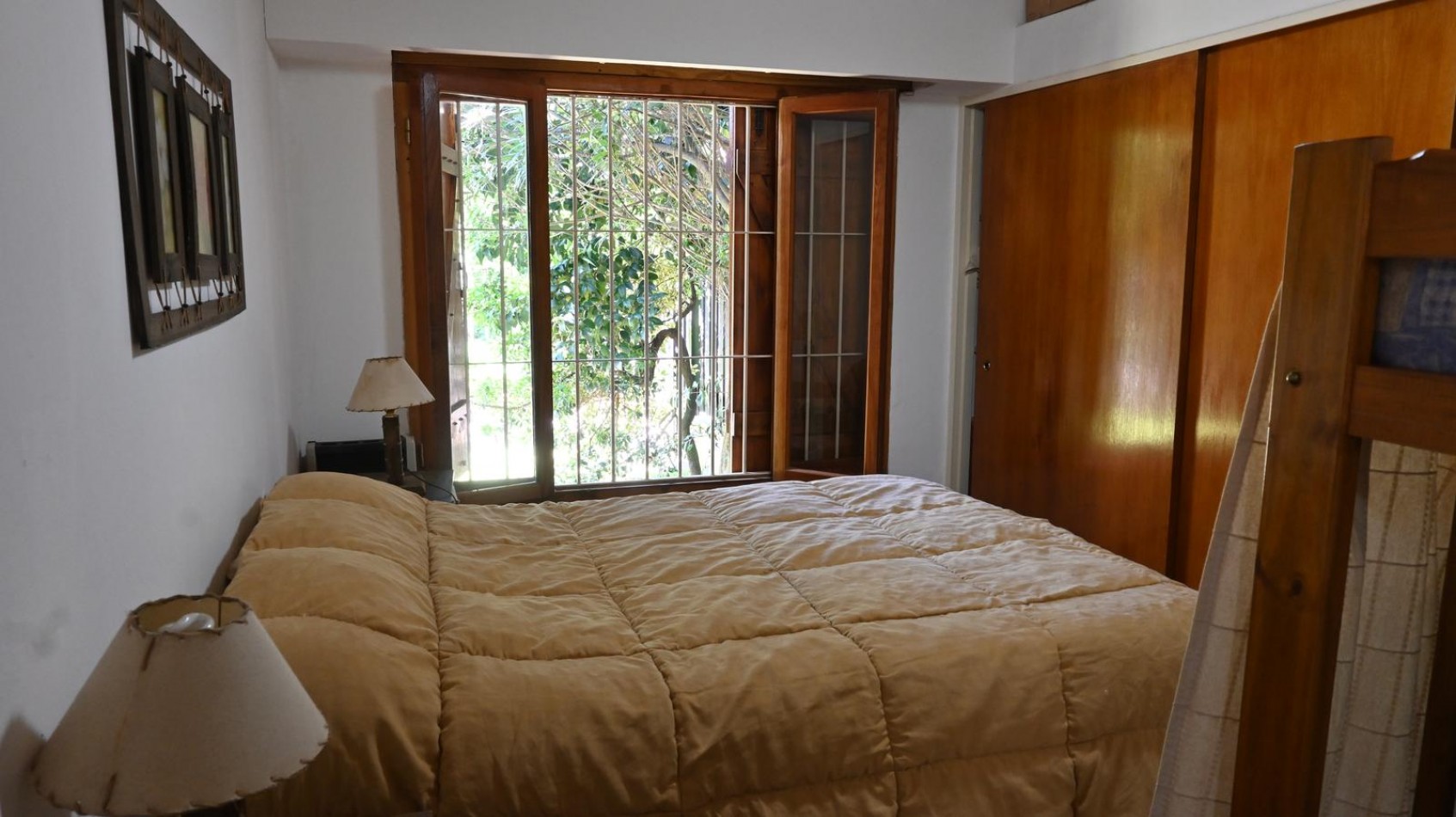  A LA VENTA CASA DE 3 DORMITORIOS EN VILLA GESELL