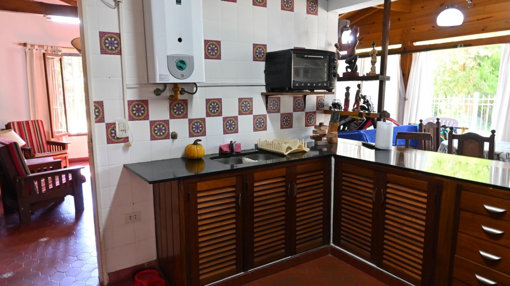  A LA VENTA CASA DE 3 DORMITORIOS EN VILLA GESELL