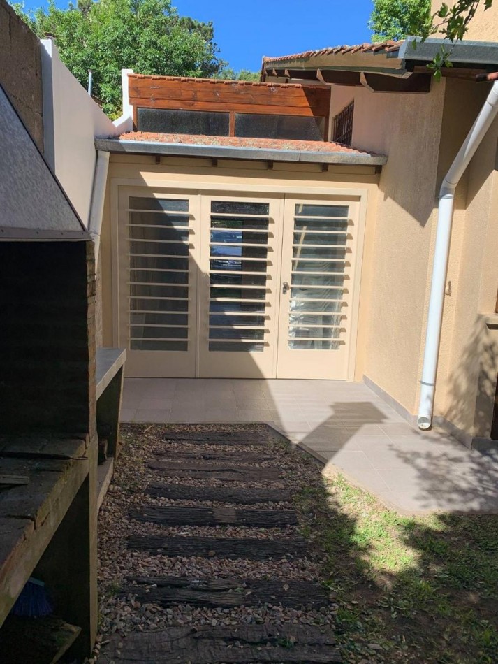 A LA VENTA CASA DE 3 AMBIENTES EN BARRIO NORTE