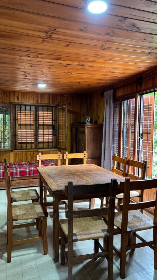 A LA VENTA CASA DE 4 AMBIENTES 