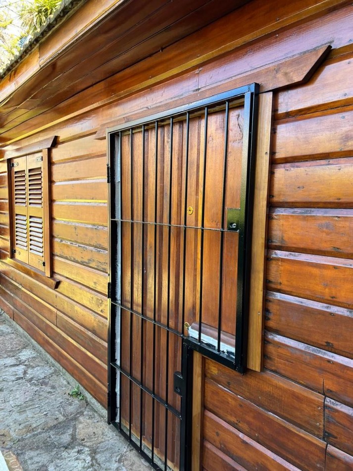 A LA VENTA CASA DE 4 AMBIENTES 