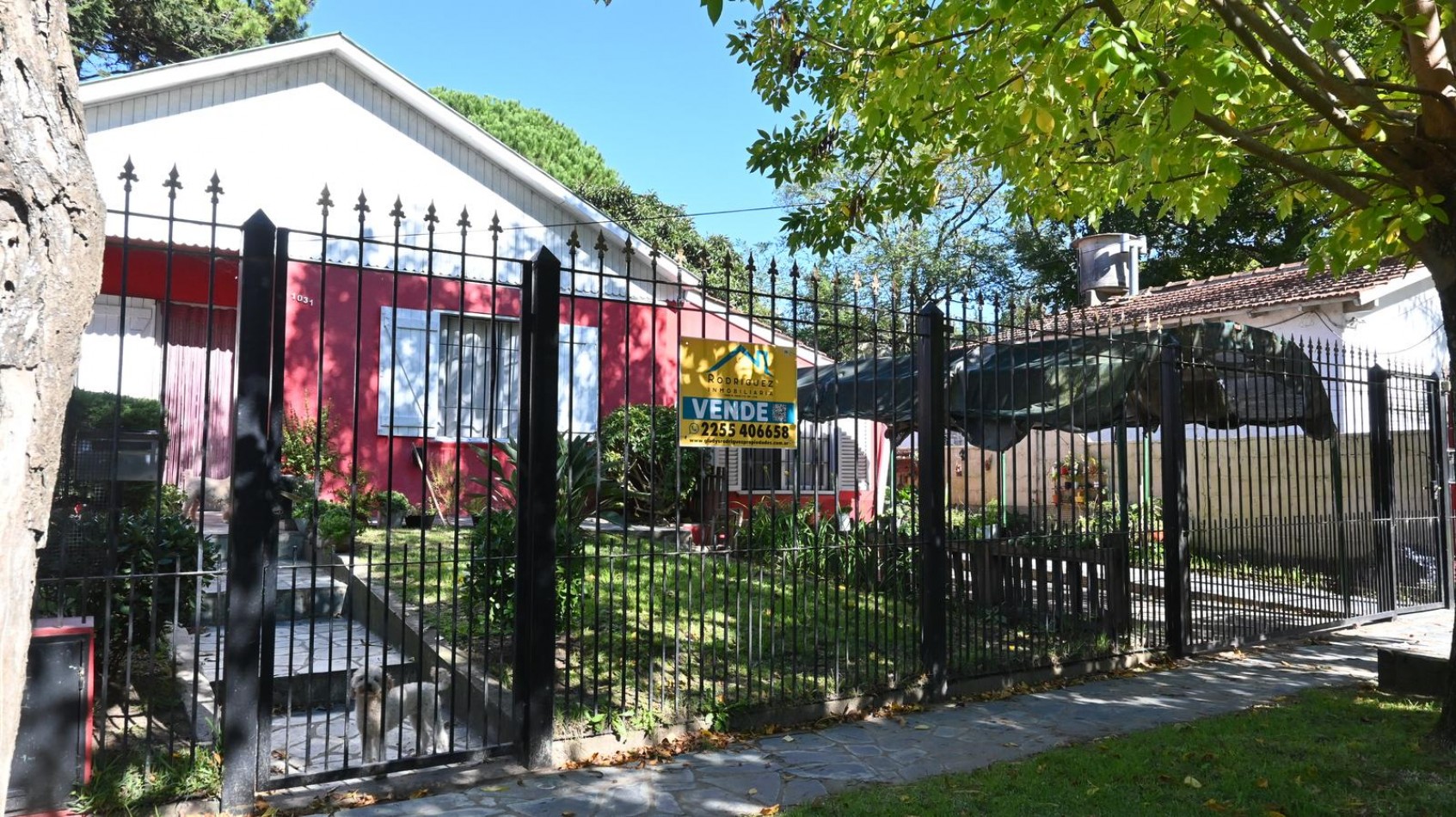 CASA A LA VENTA EN VILLA GESELL 