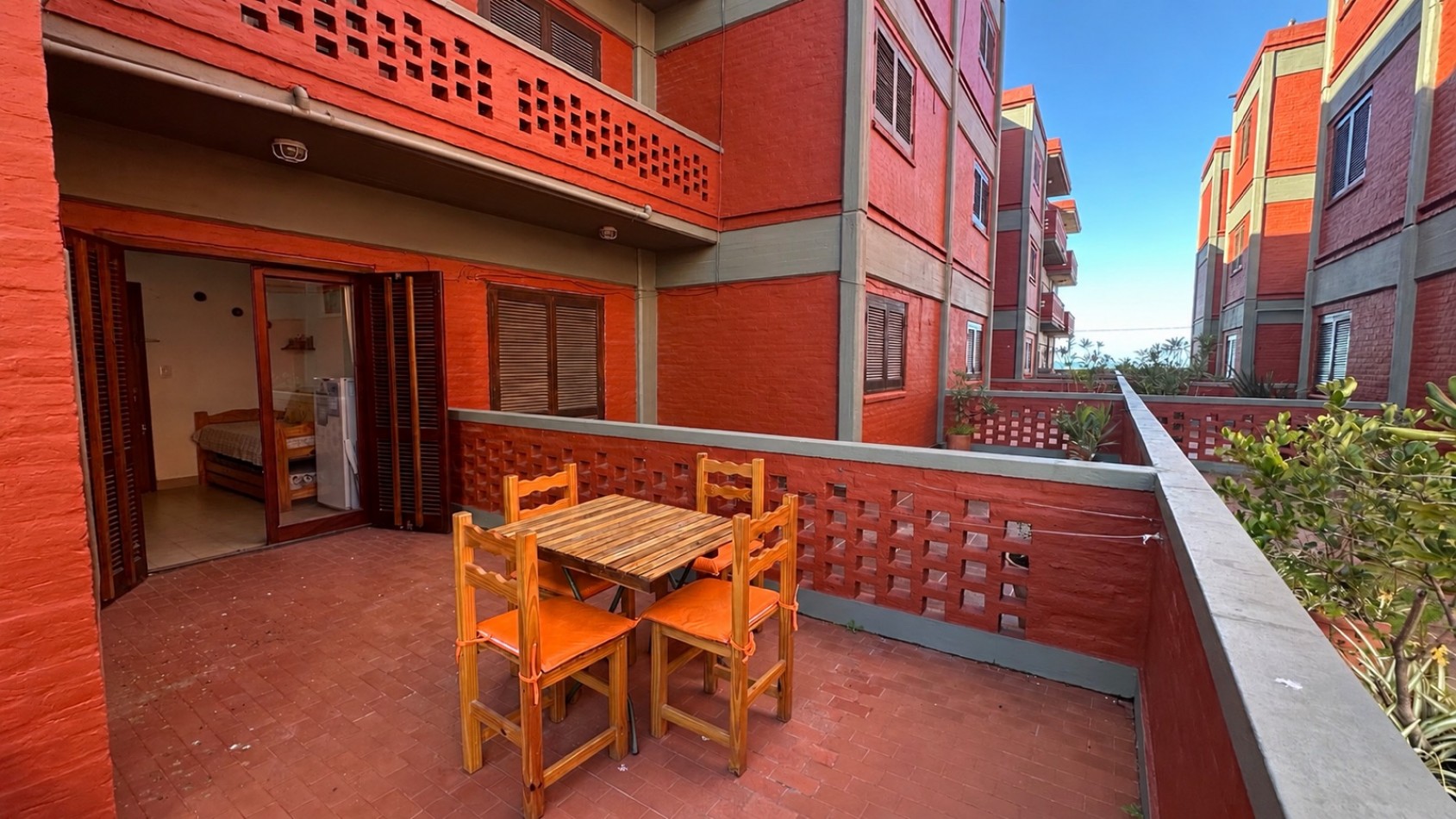 DEPARTAMENTO FRENTE AL MAR