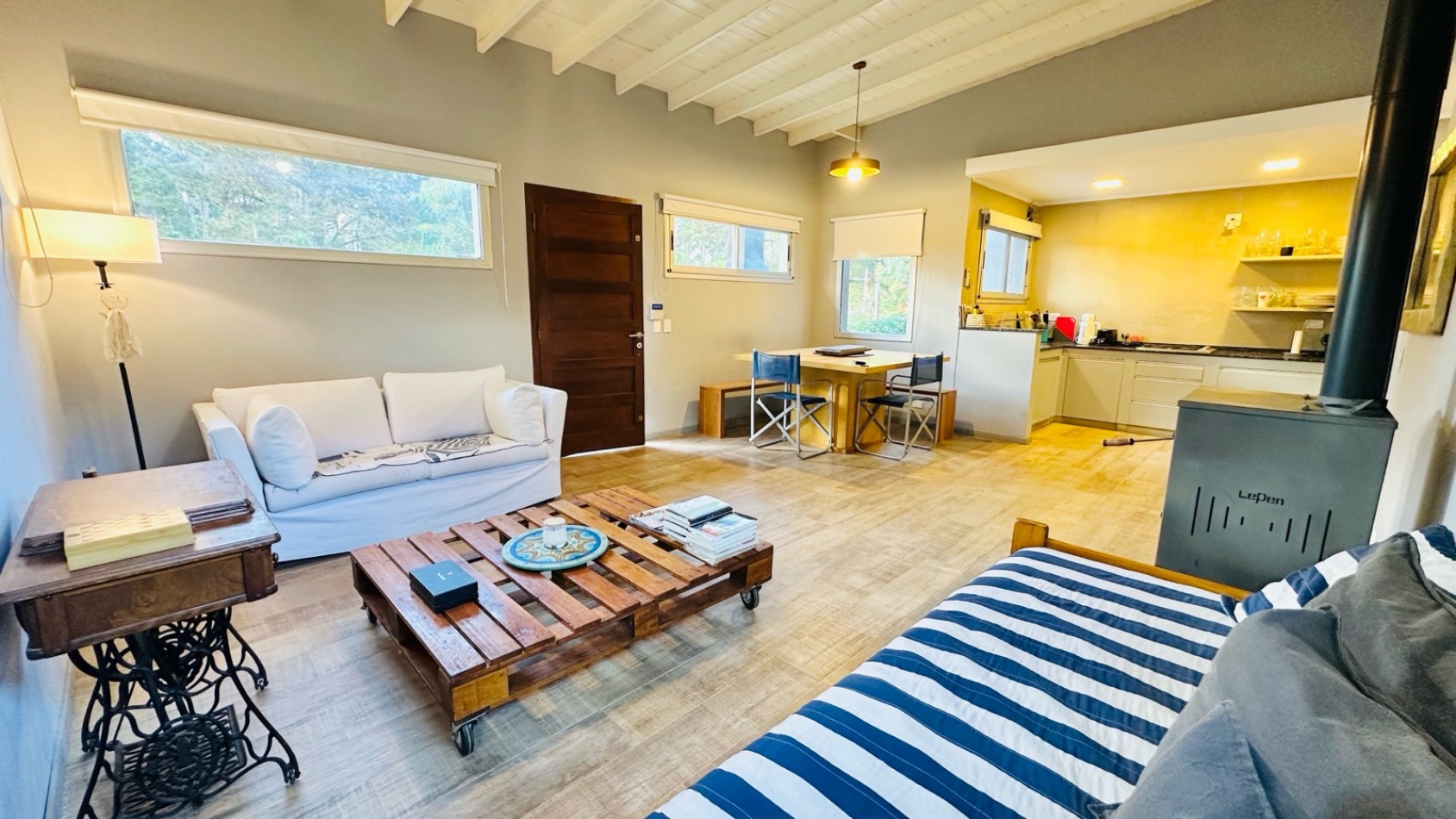 CASA EN MAR AZUL