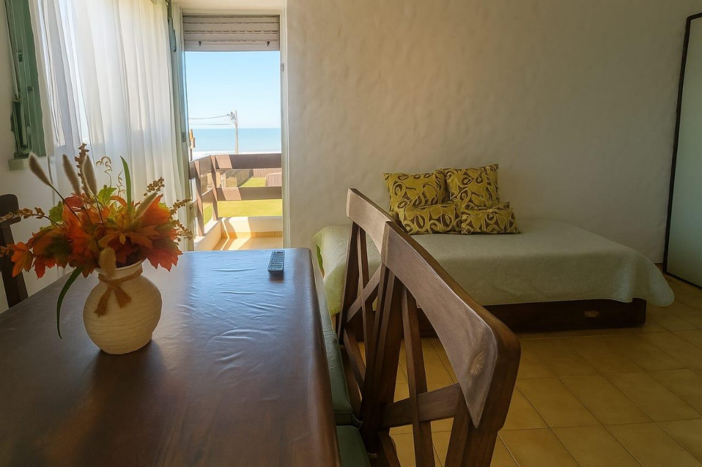 DEPARTAMENTO CON VISTA AL MAR