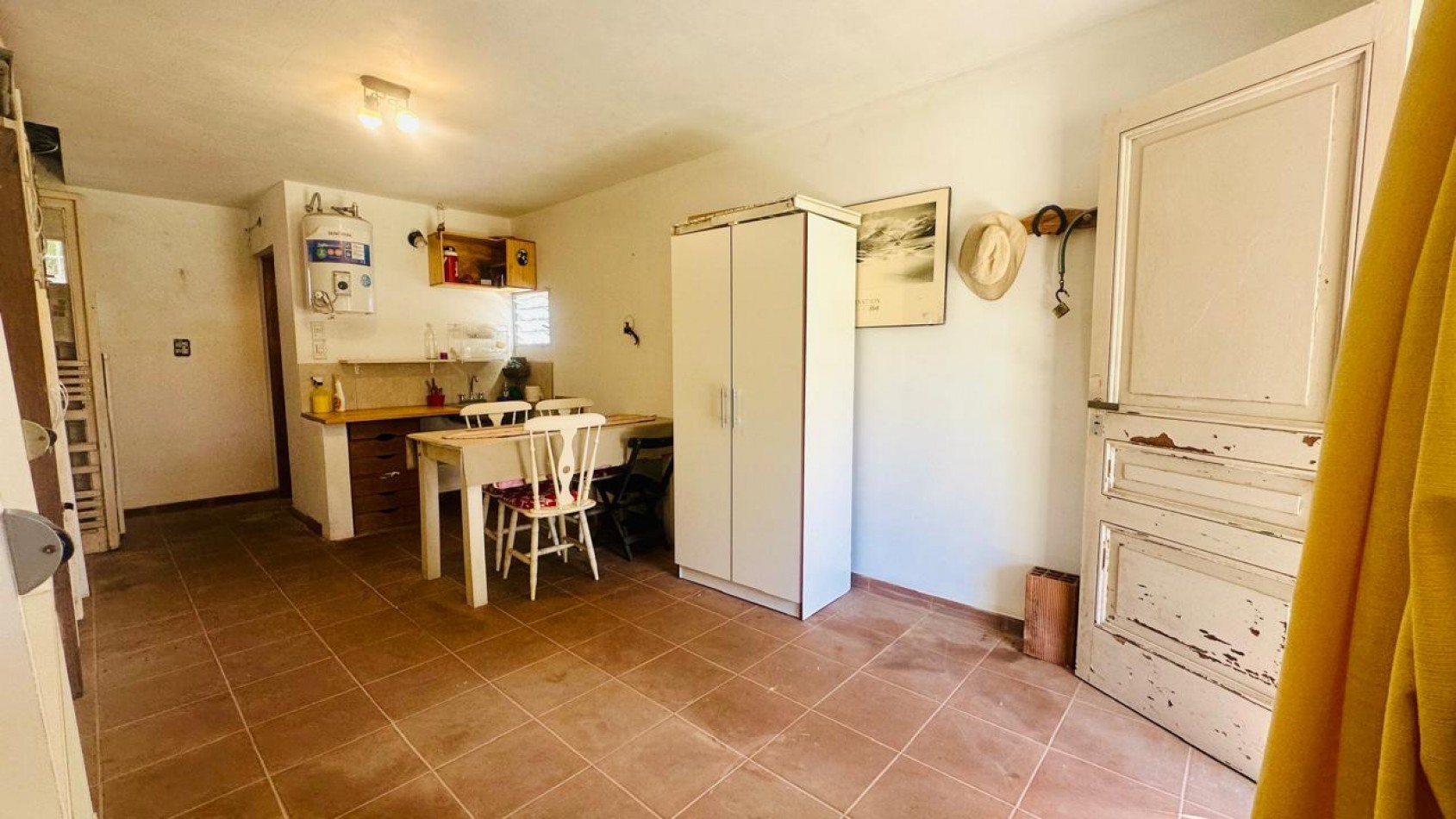 CASA 3 DORMITORIOS