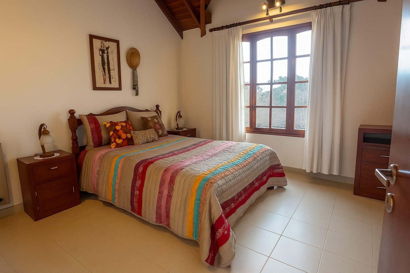 CASA EN EL CENTRO