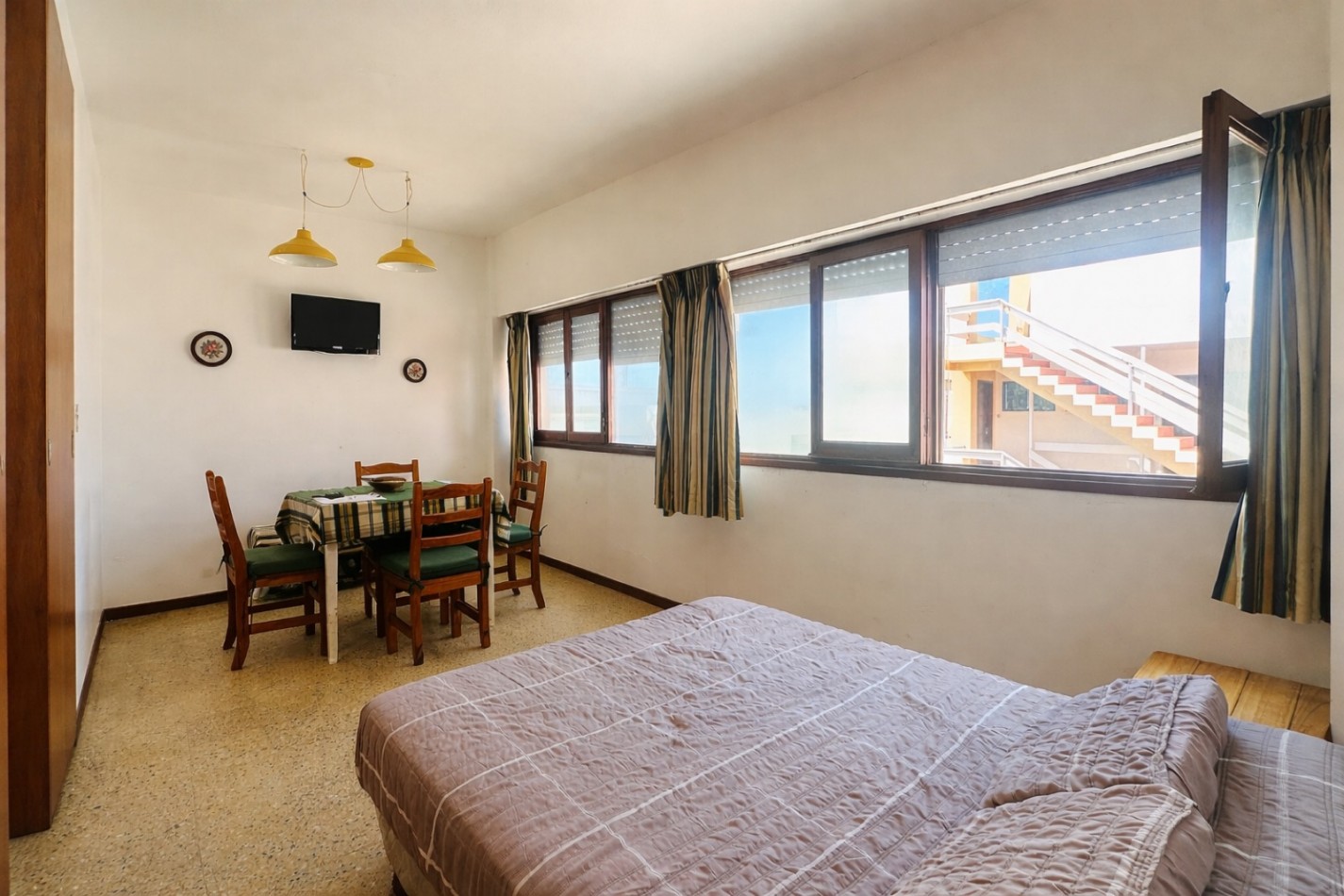 DEPARTAMENTO CON VISTA AL MAR