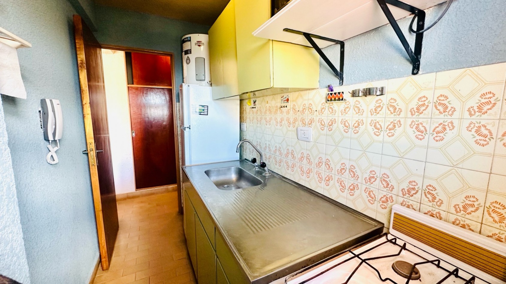 DEPARTAMENTO CON COCHERA