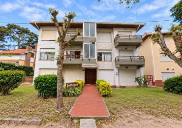 EN ALQUILER TEMPORARIO DEPARTAMENTO UBICADO EN BARRIO NORTE VILLA GESELL